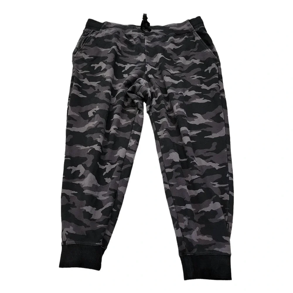 Athleta black camo women's size 2X capri sweatpants - Picture 1 of 7